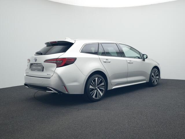 Toyota COROLLA Touring Sports Hybrid 140 Dynamic Nu inclusief ¤ 3000,- inruilpremie! Direct leverbaar!