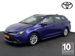 toyota-corolla-touring-sports-hybri