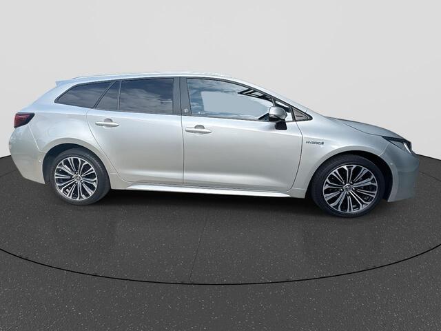 Toyota COROLLA Touring Sports 1.8 Hybrid Dynamic Edition | Blind spot | Sensoren | Trekhaak