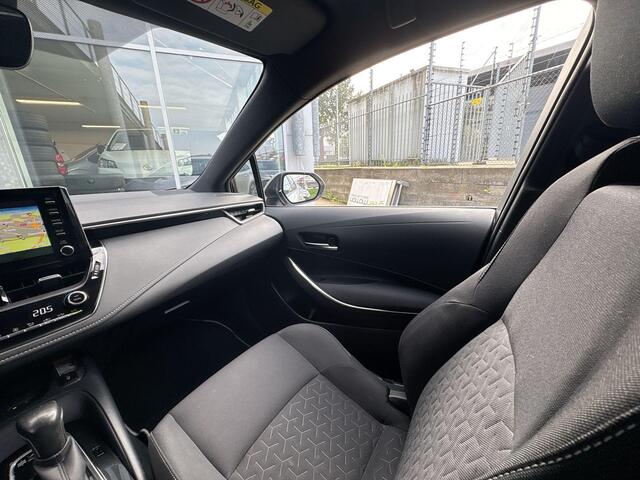 Toyota COROLLA Touring Sports 1.8 Hybrid Dynamic Edition | Blind spot | Sensoren | Trekhaak