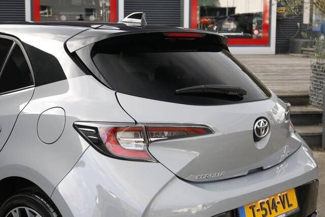 Toyota COROLLA 1.8 Hybrid GR-Sport | sportstoelen | stoelverwarming| Navi | Apple carplay Android Auto | 17"LM velgen |