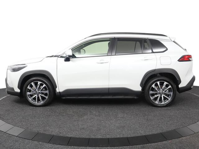 Toyota COROLLA Cross Hybrid 200 Dynamic | Apple Carplay/Android auto | Parkeer camera | Adaptieve Cruise-Control |