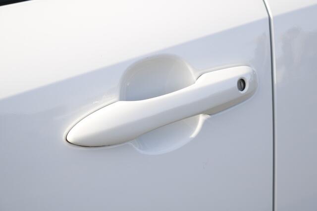 Toyota COROLLA Touring Sports 1.8 Hybrid Active | Apple Carplay | Achteruitrijcamera |