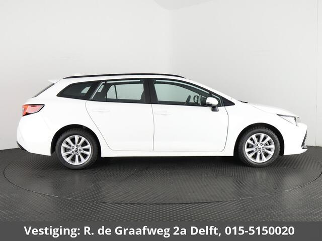 Toyota COROLLA Touring Sports Hybrid 140 Business | Stuur-/Stoelverwarming | Parkeersensoren | Apple Carplay & AndriodAUTO | Navigatie