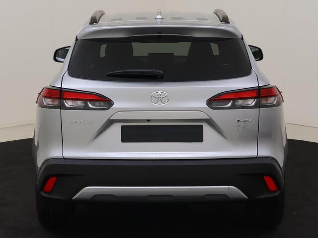 Toyota COROLLA Cross Hybrid 140 Style