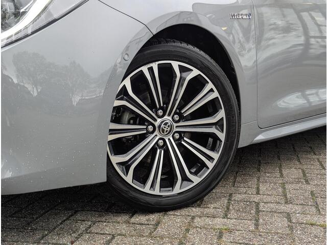 Toyota COROLLA Touring Sports 1.8 Hybrid Business Plus | Stuur- & stoelverwarming | PDC | BSM | Elektrische a.klep | Carplay & Android auto