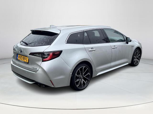 Toyota COROLLA Touring Sports 2.0 Hybrid Executive | Stoelverwarming | Navigatiesysteem | CarPlay + Android Auto