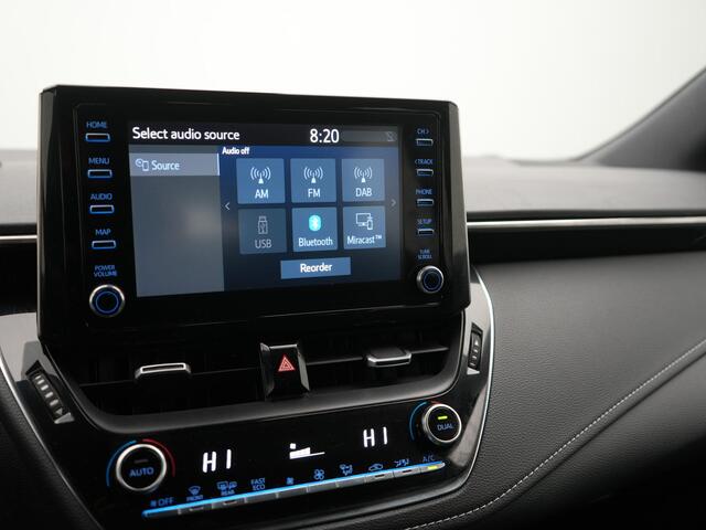 Toyota COROLLA Touring Sports 1.8 Hybrid Active | NL-Auto | Apple Carplay -/ Android Auto |