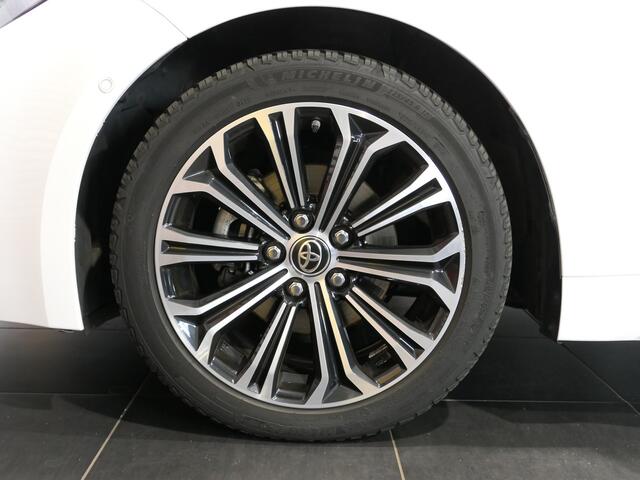 Toyota COROLLA Touring Sports 1.8 Hybrid Active * Parkeerassistent & Camera * - Stoel en stuurverwarming, sensor V+A, adaptive cruise