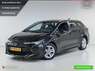 toyota-corolla-touring-sports-1.8-h