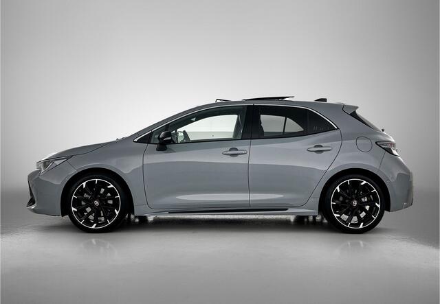 Toyota COROLLA 2.0 Hybrid GR-Sport Plus | Premium uitgevoerd | Pano dak |