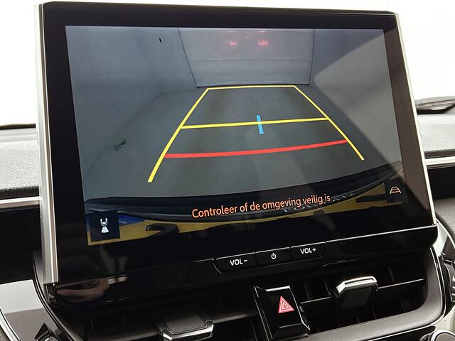 Toyota COROLLA Cross Hybrid 140 Style | Winter pakket | Parkeersensor voor en achter |