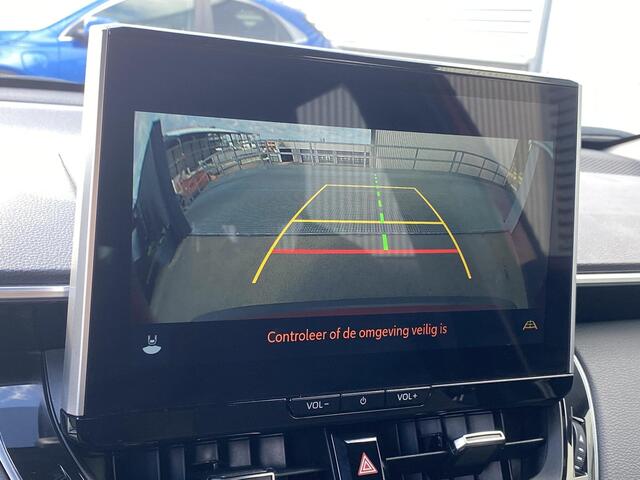 Toyota COROLLA Cross Hybrid 140 Active Navigatie Apple CarPlay/Android Auto, achteruitrij camera, elektr. inklapbare buitenspiegels, ruime auto, keyless, adaptieve cruise control