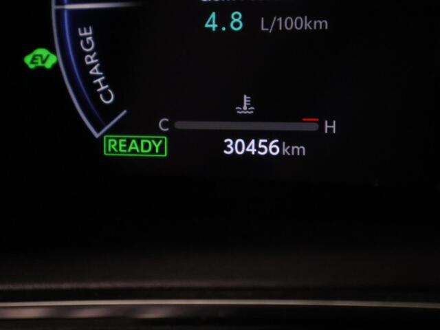 Toyota COROLLA Hybrid 140 Business | Stuur-/& Stoelverwarming | Apple Carplay & AndriodAUTO | Navigatie