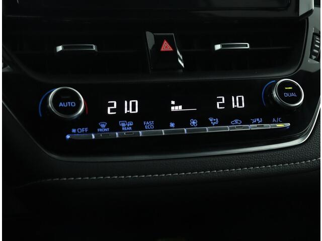 Toyota COROLLA Touring Sports 1.8 Hybrid TeamNL