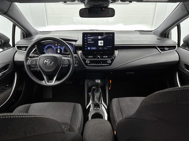 Toyota COROLLA Touring Sports Hybrid 140 Active | 1e Eigenaar | BTW'er | Apple Carplay / Android Auto | Camera | Facelift Model |