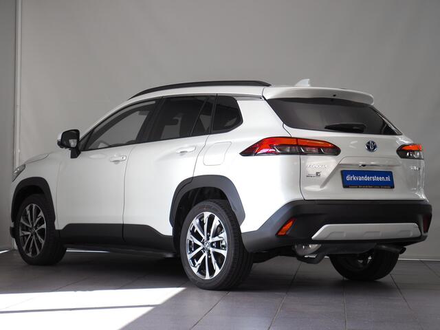 Toyota COROLLA Cross Hybrid 140 Style | Dodehoekdetectie | Toyota Safety Sense 3 | Voorstoelen- en Stuurwiel Verwarmd | Apple CarPlay/ Android Auto | Adaptive Cruise Control | Achteruitrijcamera | Draadloos Telefoonlader