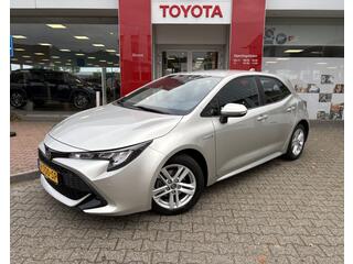 toyota-corolla-1.8-hybrid-active--