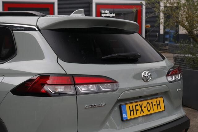 Toyota COROLLA Cross Hybrid 140 Style