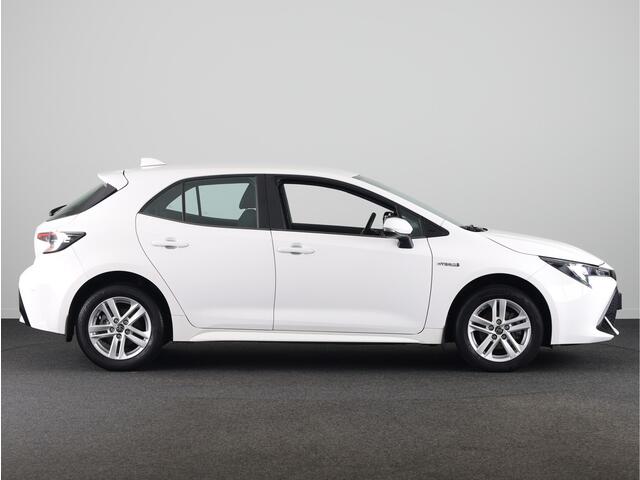 Toyota COROLLA 1.8 Hybrid Active Plus | Stoel -/ Stuurwielverwarming | Parkeercamera | Apple Carplay -/ Android Auto |