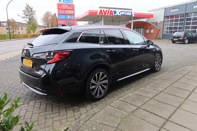 Toyota COROLLA Touring Sports 1.8 Hybrid Business Plus I NL-auto 52dkm!