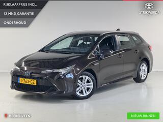 toyota-corolla-touring-sports-1.8-h