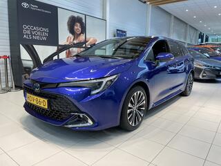 toyota-corolla-touring-sports-hybri