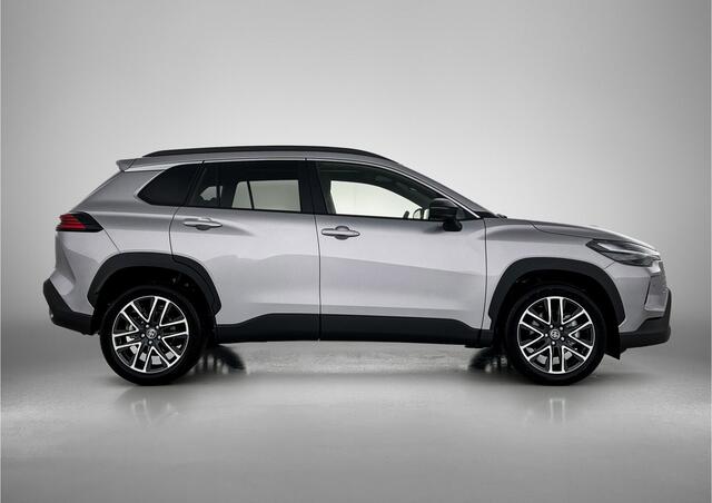 Toyota COROLLA Cross Hybrid 140 Dynamic *NIEUW* | Panoramadak | Stoel -/ Stuurwielverwarming | Parkeercamera | Navigatie |