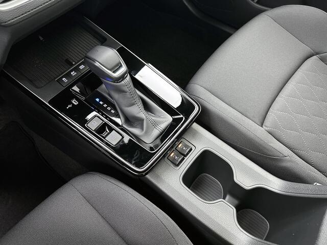 Toyota COROLLA Cross Hybrid 140 Dynamic *NIEUW* | Panoramadak | Stoel -/ Stuurwielverwarming | Parkeercamera | Navigatie |