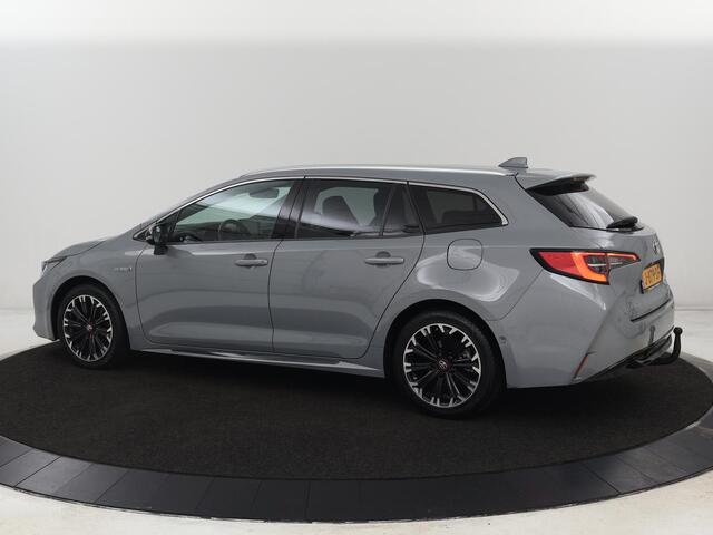 Toyota COROLLA 2.0 Hybrid GR-Sport | Trekhaak | Stoelverwarming | Adaptive cruise | Carplay | Navigatie | Keyless | Sportstoelen | Full LED | Half leder | Climate control