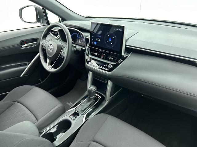 Toyota COROLLA Cross Hybrid 140 Style | NL-Auto | Parkeersensoren V+A |