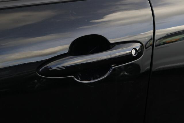 Toyota COROLLA Cross Hybrid 140 Style