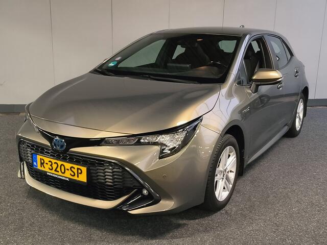 Toyota COROLLA 1.8 Hybrid Active Rijklaar + 12 maanden Bovag-garantie Henk Jongen Auto's in Helmond, al 50 jaar service zoals 't hoort!