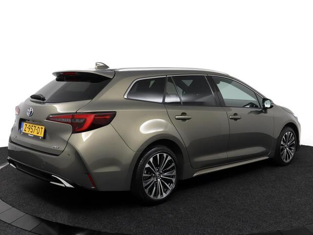 Toyota COROLLA Touring Sports Hybrid 140 Dynamic | Apple Carplay/Android Auto | Parkeersensoren | Stoelverwarming | Elektrische Achterklep | Navigatie |