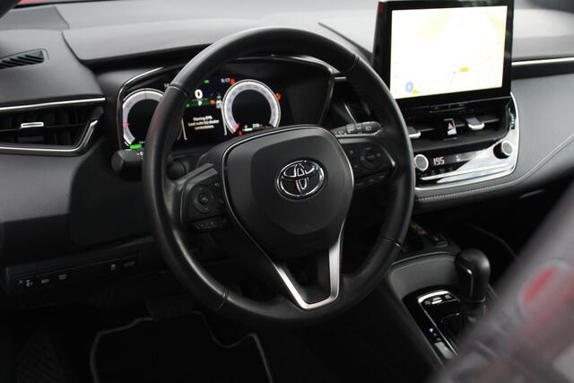 Toyota COROLLA Touring Sports 1.8 Hybrid First Edition Navigatie, Cruise Control Adaptief, Stoelverwarming, Elek. Achterklep, Paarkeersensoren Voor/Achter