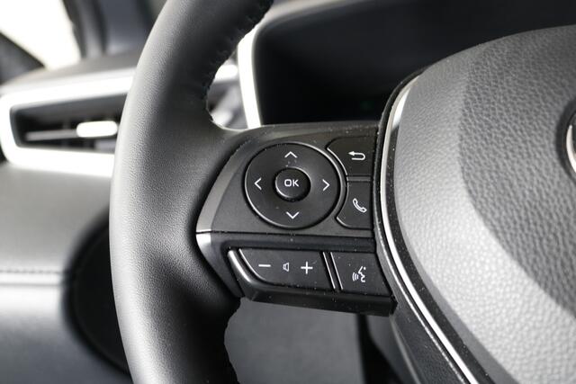 Toyota COROLLA Cross Hybrid 140 Dynamic | Apple Carplay | Achteruitrijcamera | Toyota Safety Sense |