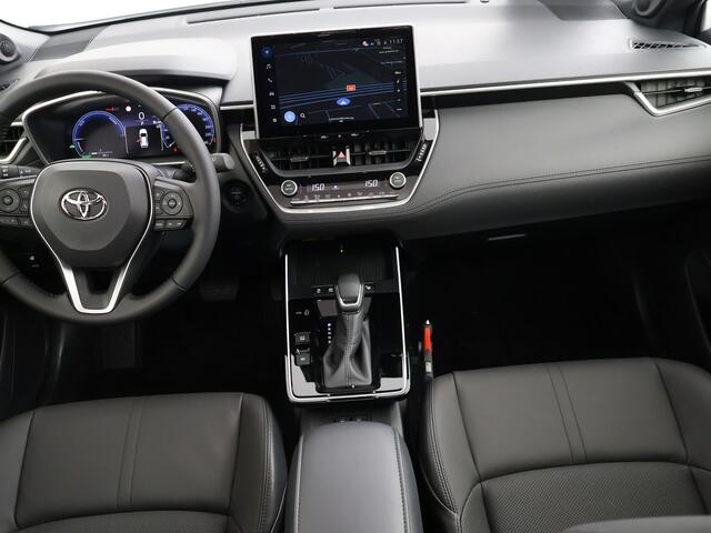 Toyota COROLLA Cross Hybrid 180 Executive Adventure Max Edition | Bike Pack! | Treeplanken | Panoramadak