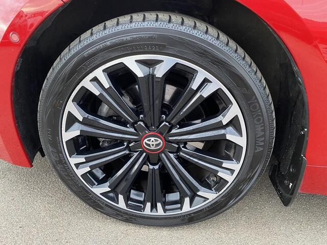 Toyota COROLLA Touring Sports 2.0 Hybrid GR-Sport Nieuw geleverd 1e eigenaar. Sportieve GR interieur, navigatie Apple CarPlay/Android Auto, stoelverwarming, draadloos telefoonlader, adaptieve cruise control, keyless,