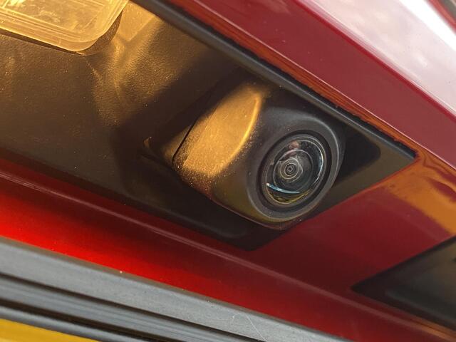 Toyota COROLLA Touring Sports 2.0 Hybrid GR-Sport Nieuw geleverd 1e eigenaar. Sportieve GR interieur, navigatie Apple CarPlay/Android Auto, stoelverwarming, draadloos telefoonlader, adaptieve cruise control, keyless,