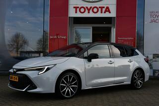 toyota-corolla-touring-sports-hybri