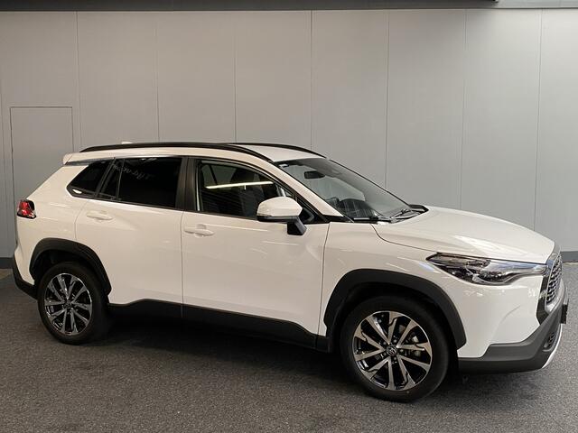 Toyota COROLLA Cross Hybrid 140 Dynamic Automaat uit 2024 Rijklaar + Fabrieksgarantie Henk Jongen Auto's in Helmond, al 50 jaar service zoals 't hoort!