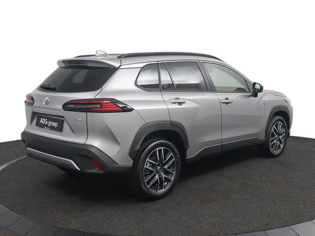 Toyota COROLLA Cross Hybrid 140 Dynamic | Parkeersensoren Rondom | Stoelverwarming | Keyless Entry |