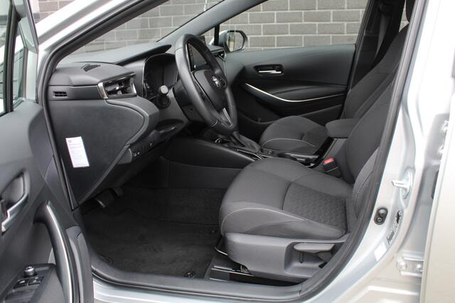 Toyota COROLLA 1.8 Hybrid Active / Carplay / Camera / N.A.P.