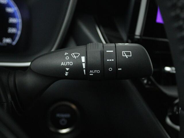 Toyota COROLLA Touring Sports Hybrid 140 Dynamic | All-season banden |