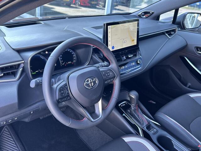 Toyota COROLLA Hybrid 140 GR Sport **NAVIGAIE/ PANORAMA DAK/ HEAD UP DISPLAY/ DODEHOEK DETECTIE**