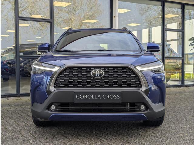 Toyota COROLLA Cross Hybrid 140 Style | Stoel- stuurverwarming | Dodehoek | Elek. achterklep | ACC | PDC V+A | Qi-lader