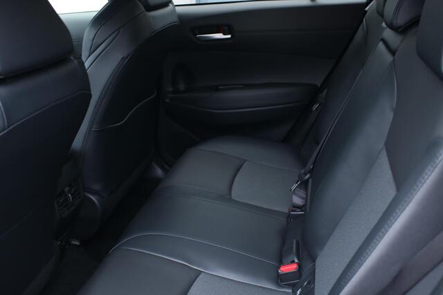 Toyota COROLLA Cross Hybrid 200 Style |LED|Stoelverwarming|Draadloos telefoon opladen|BTW|NL auto