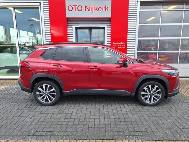 Toyota COROLLA Cross Hybrid 140 Style incl. trekhaak