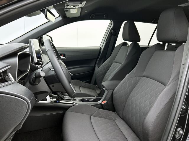 Toyota COROLLA Cross Hybrid 140 Dynamic | Navigatie |