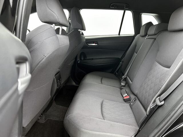 Toyota COROLLA Cross Hybrid 140 Dynamic | Navigatie |